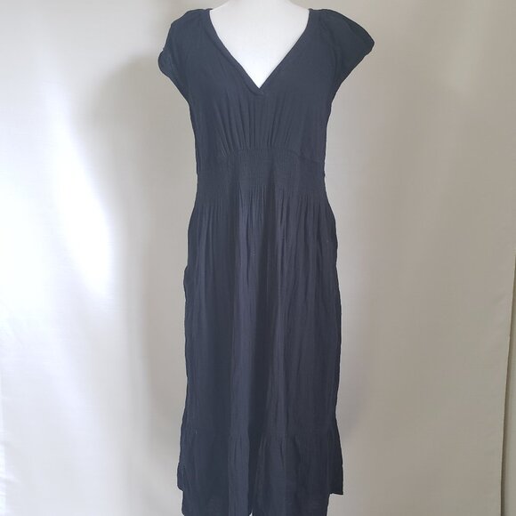 Old Navy Babydoll Long Dress L Solid Black Midi Plunge Neckline Pockets Pullover - Picture 1 of 6